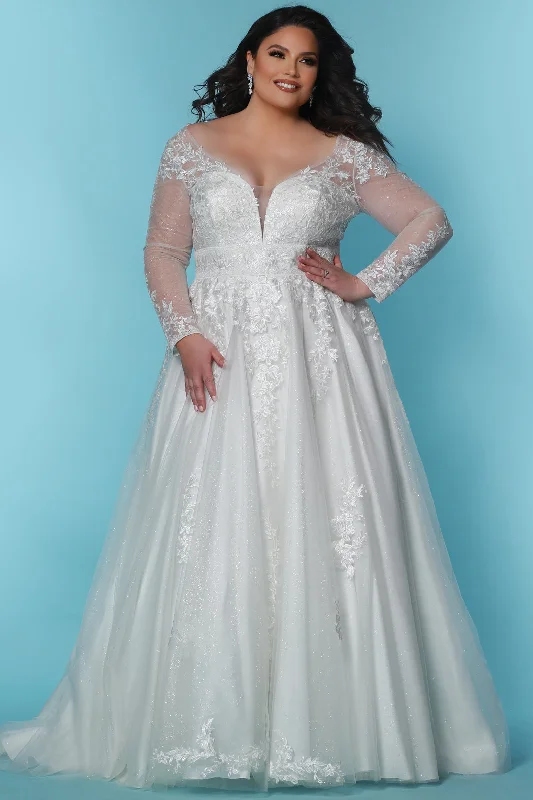 Esmeralda Wedding Dress