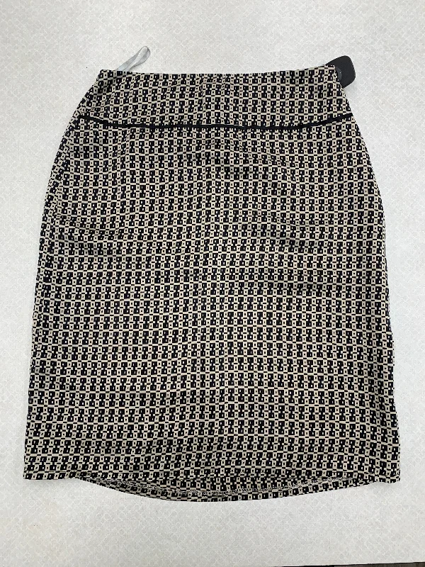 Skirt Midi By Banana Republic In Taupe, Size: 4 Ruffled Floral Skirt