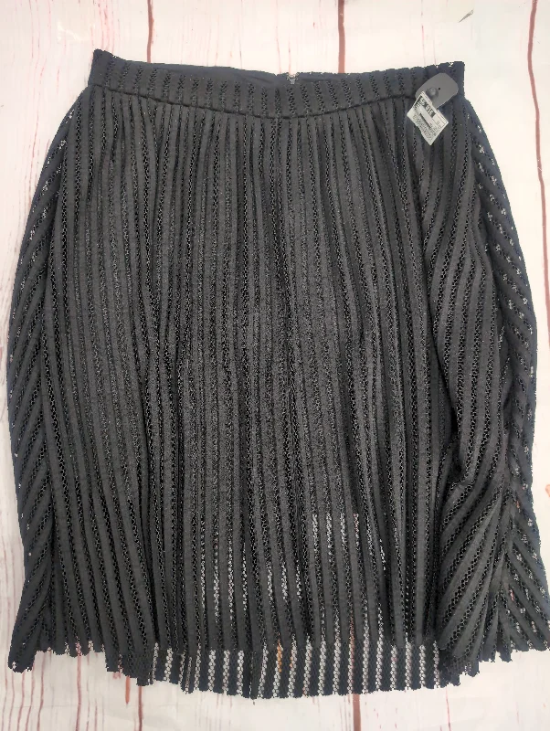 Skirt Midi By Torrid In Black, Size: 18 Elegant A-line Skirt